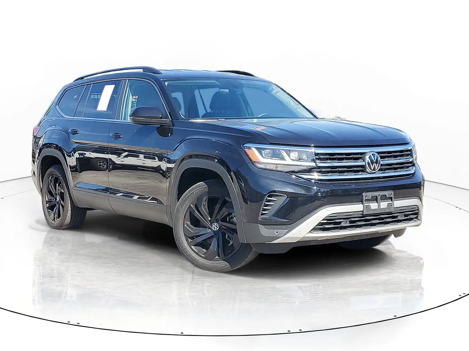 2022 Volkswagen Atlas 2.0T SE w/Tech 4MOTION's photo