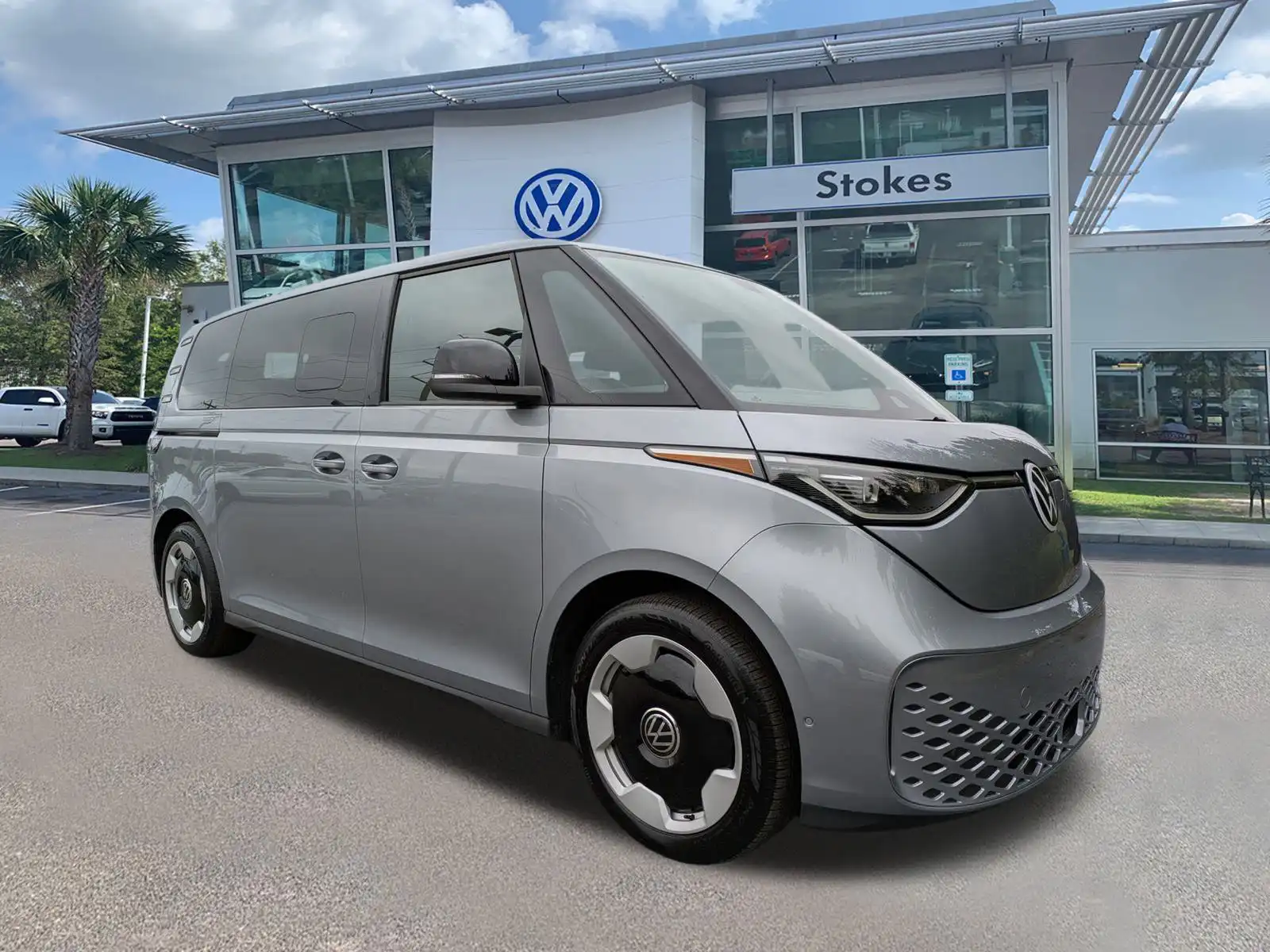 2025 Volkswagen ID. Buzz Pro S's photo