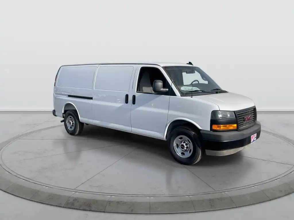 2025 GMC Savana 2500 Ext WB's photo