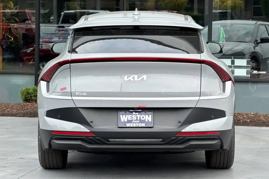 2026 Kia EV6 L Light R photo 5