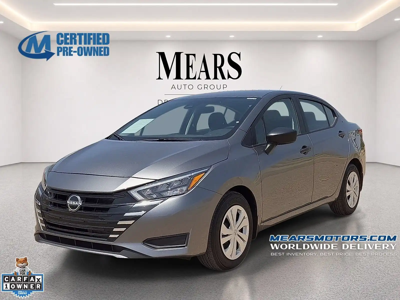 2025 Nissan Versa 1.6 S CVT's photo
