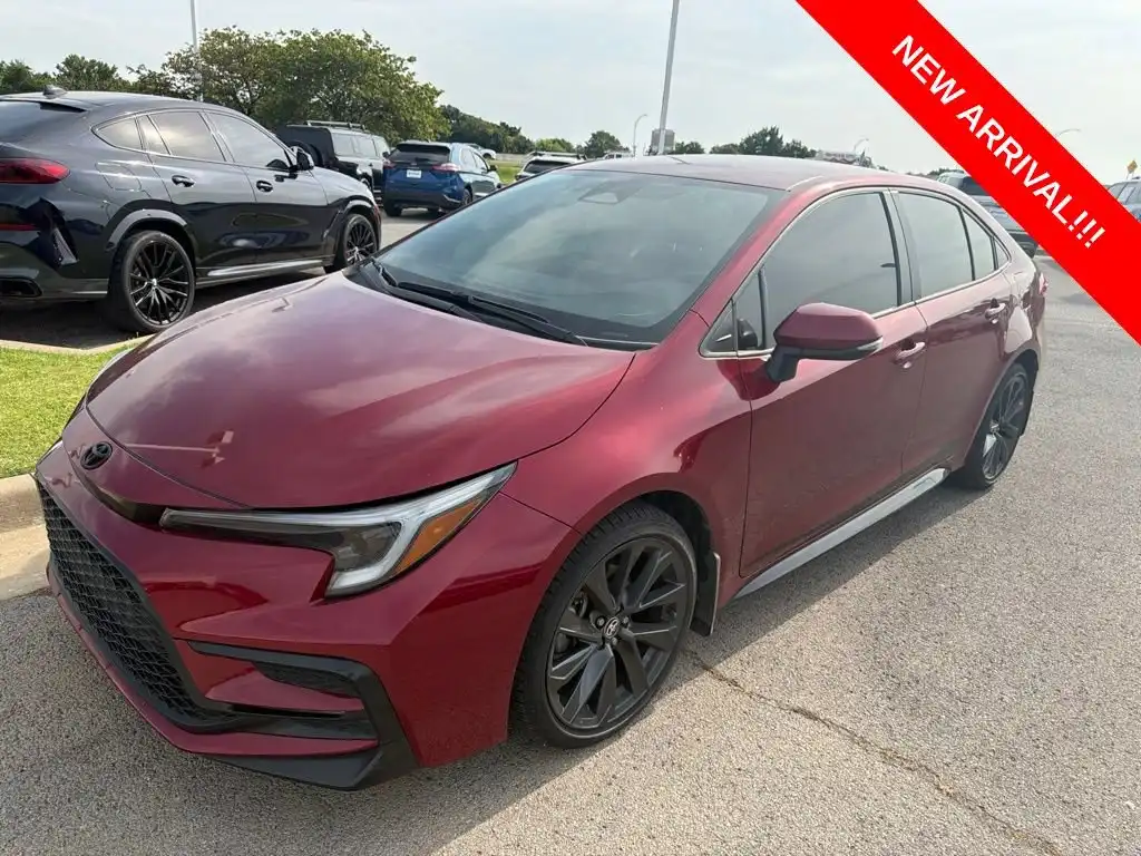 2024 Toyota Corolla SE CVT's photo