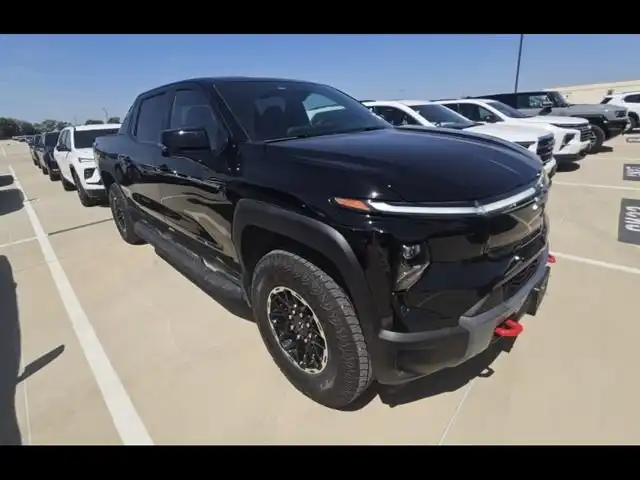 2026 Chevrolet Silverado EV Trail Boss Max Range's photo