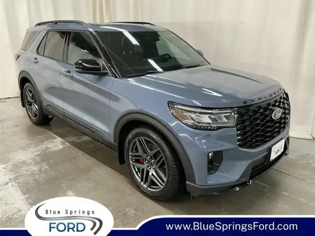 2025 Ford Explorer ST 4WD (PL535)'s photo