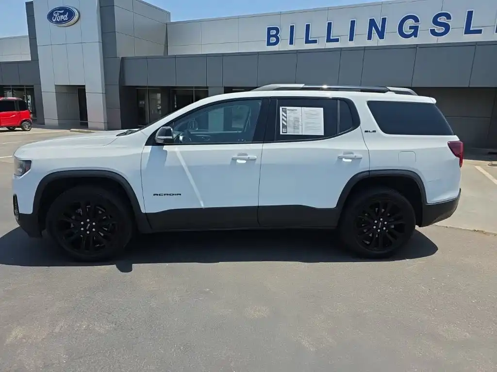 2023 GMC Acadia SLE FWD's photo