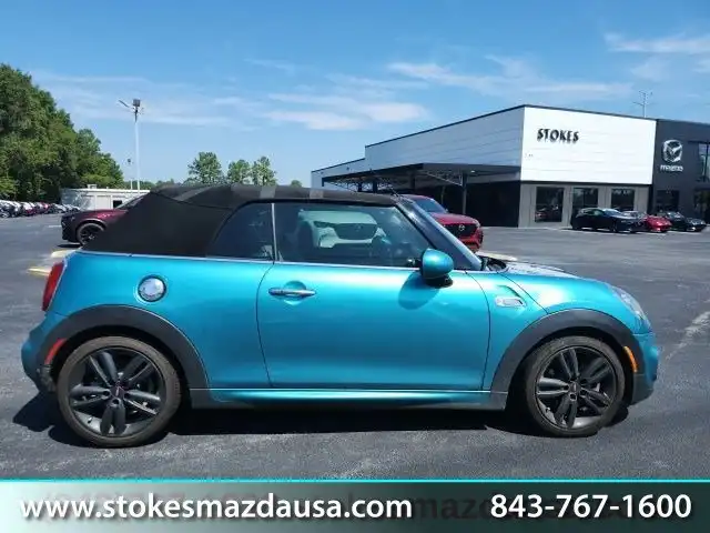 2019 MINI Convertible Cooper S Iconic's photo