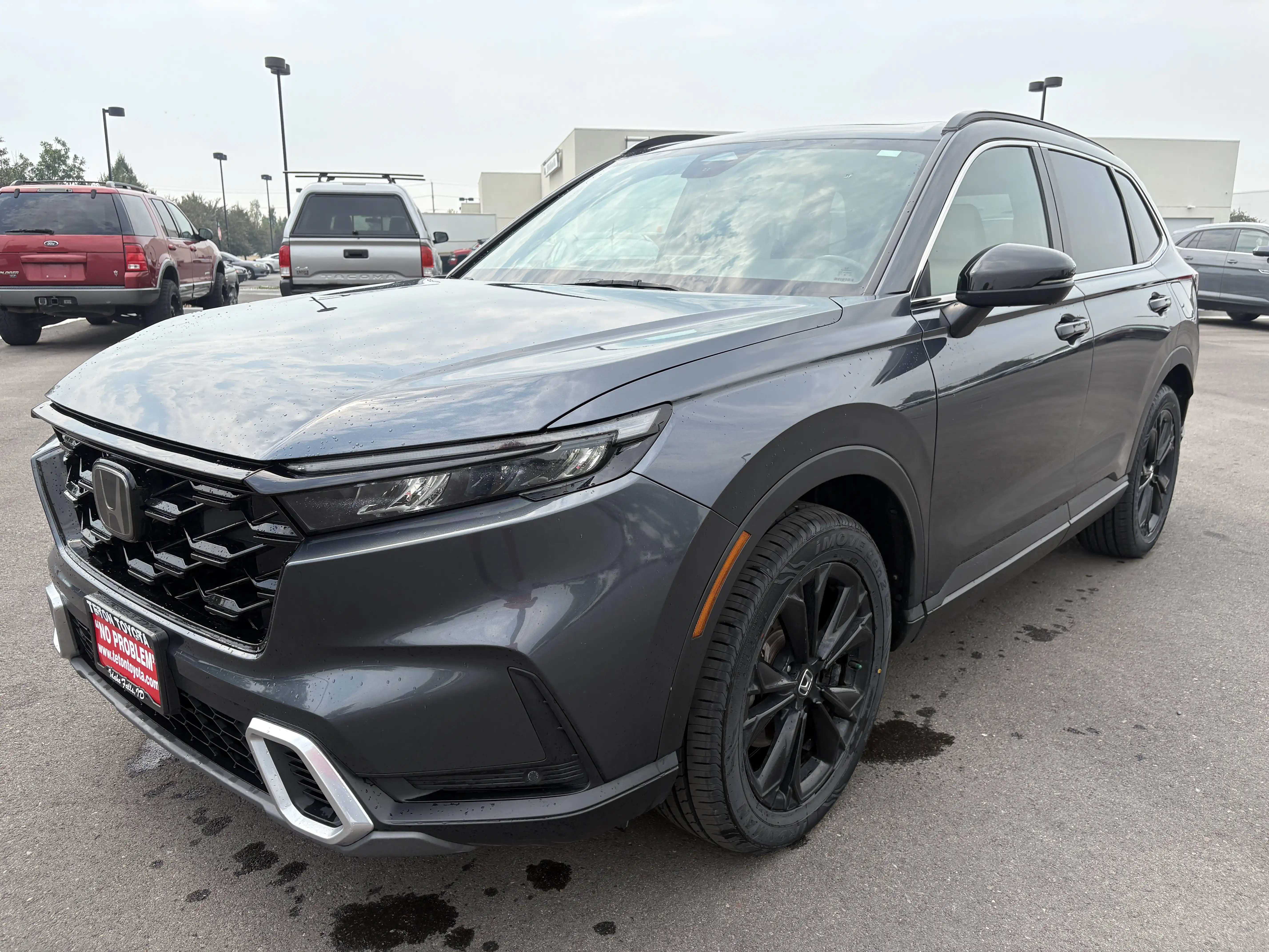 2023 Honda CR-V Hybrid Sport Touring AWD's photo