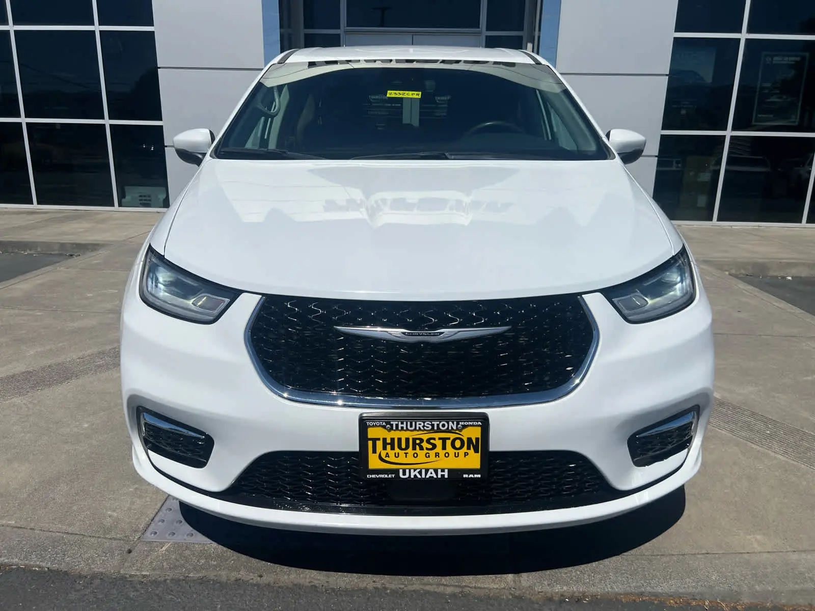 2023 Chrysler Pacifica Touring L photo 5