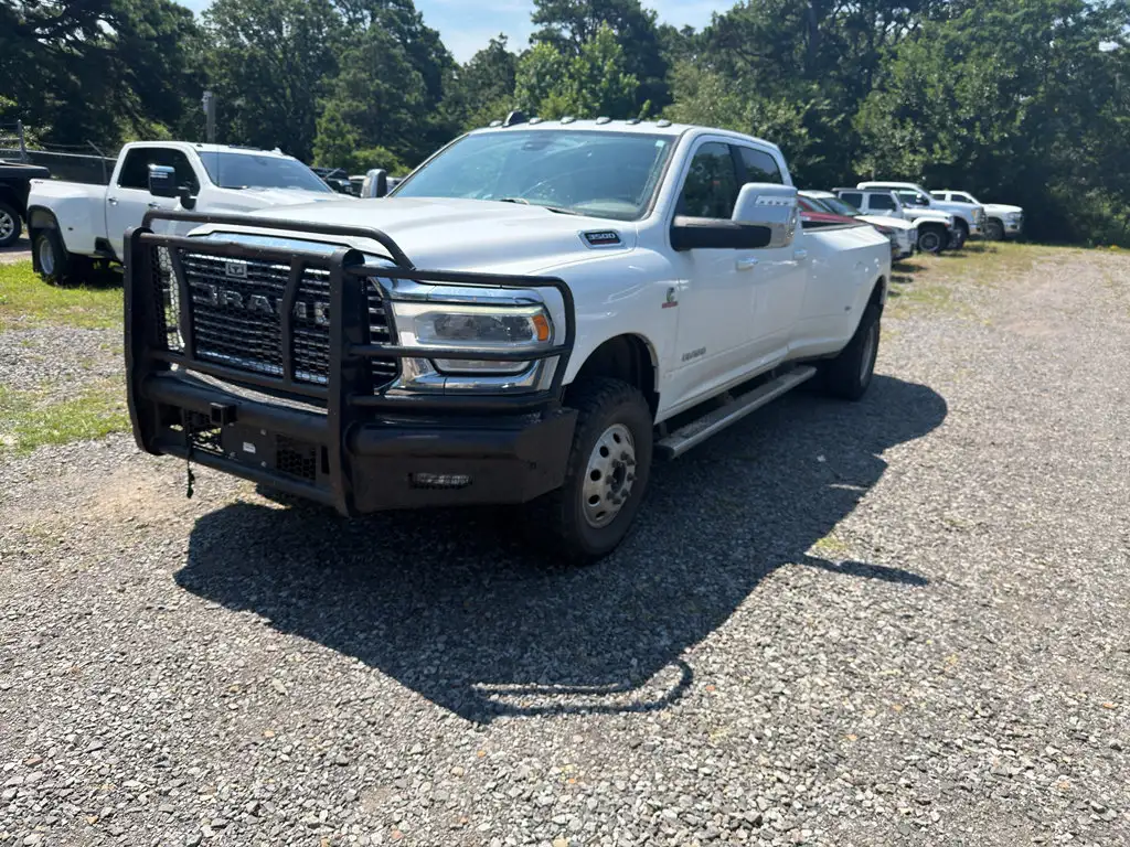 2023 RAM 3500 Laramie 4X4 Crew Cab LWB's photo