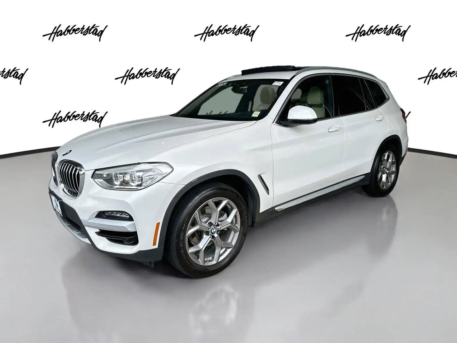 2021 BMW X3 xDrive30i's photo