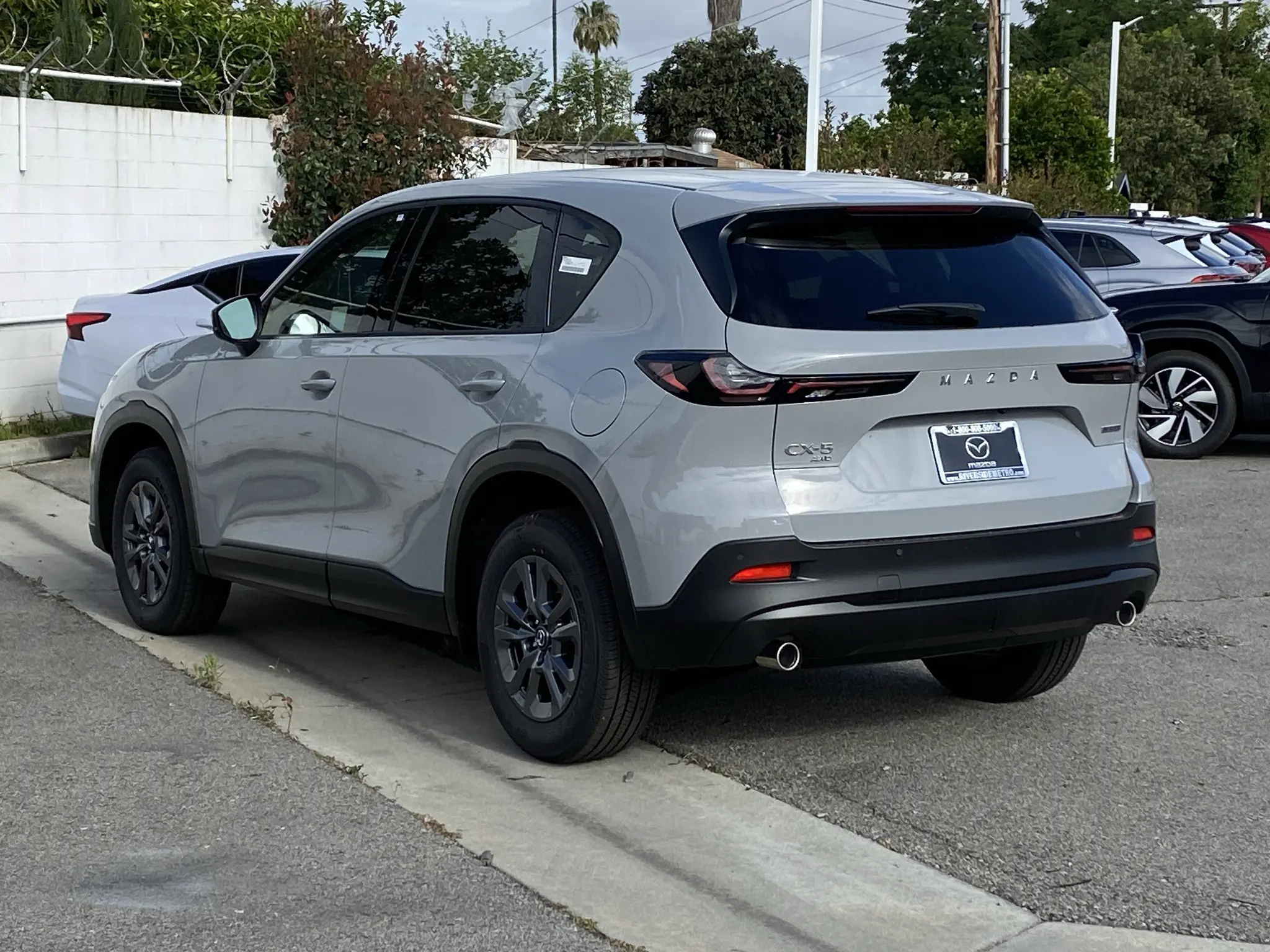 2026 Mazda CX-5 Select AWD Auto S photo 3