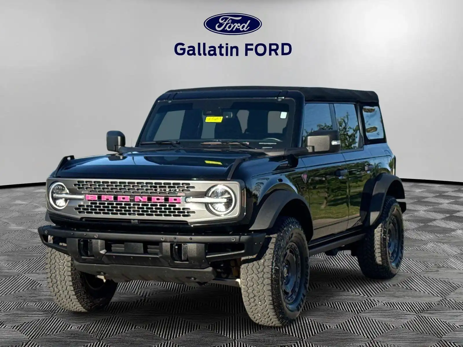 2025 Ford Bronco Badlands 4x4's photo