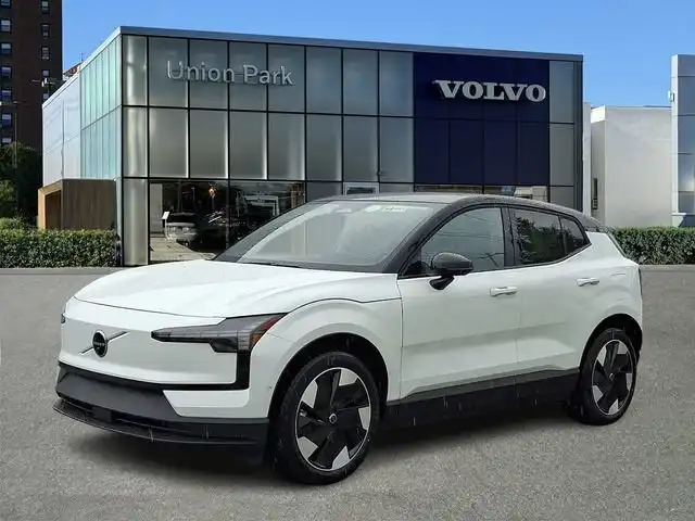 2026 Volvo EX30 Twin Motor Performance Ultra's photo