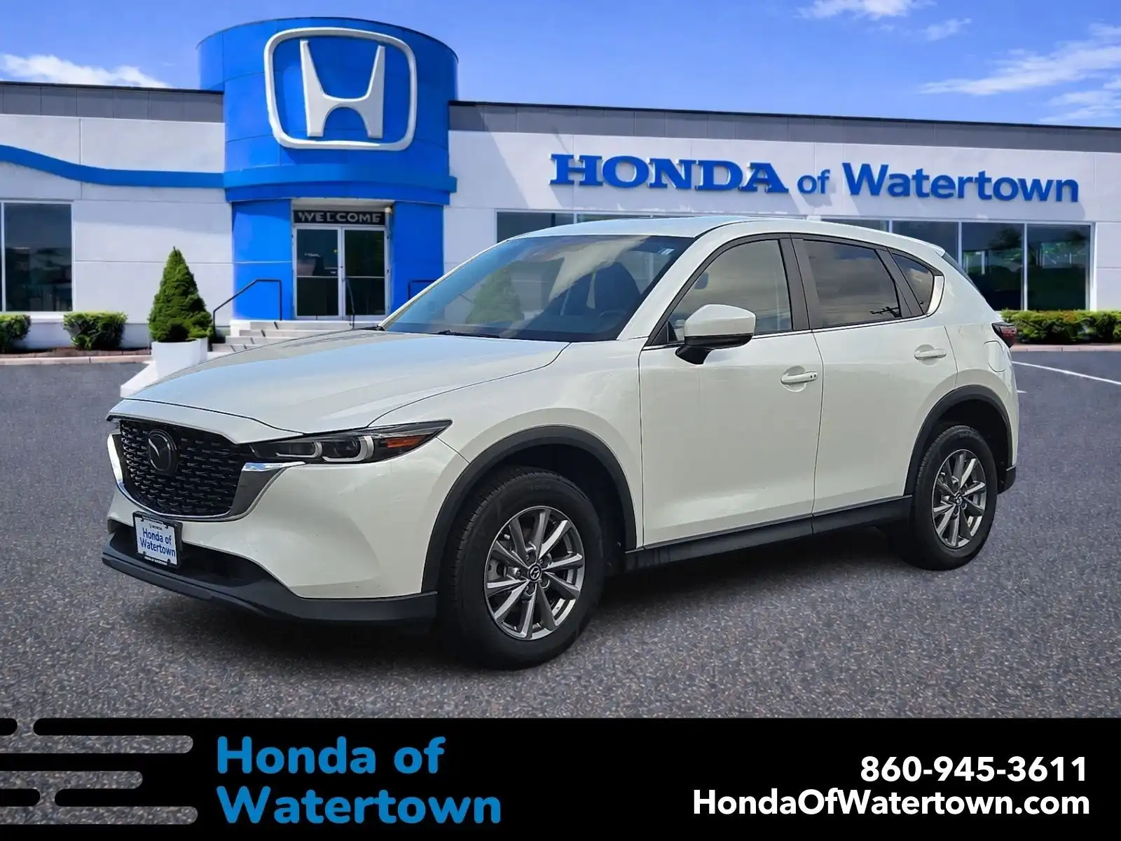 2022 Mazda CX-5 S Select Package Auto AWD's photo