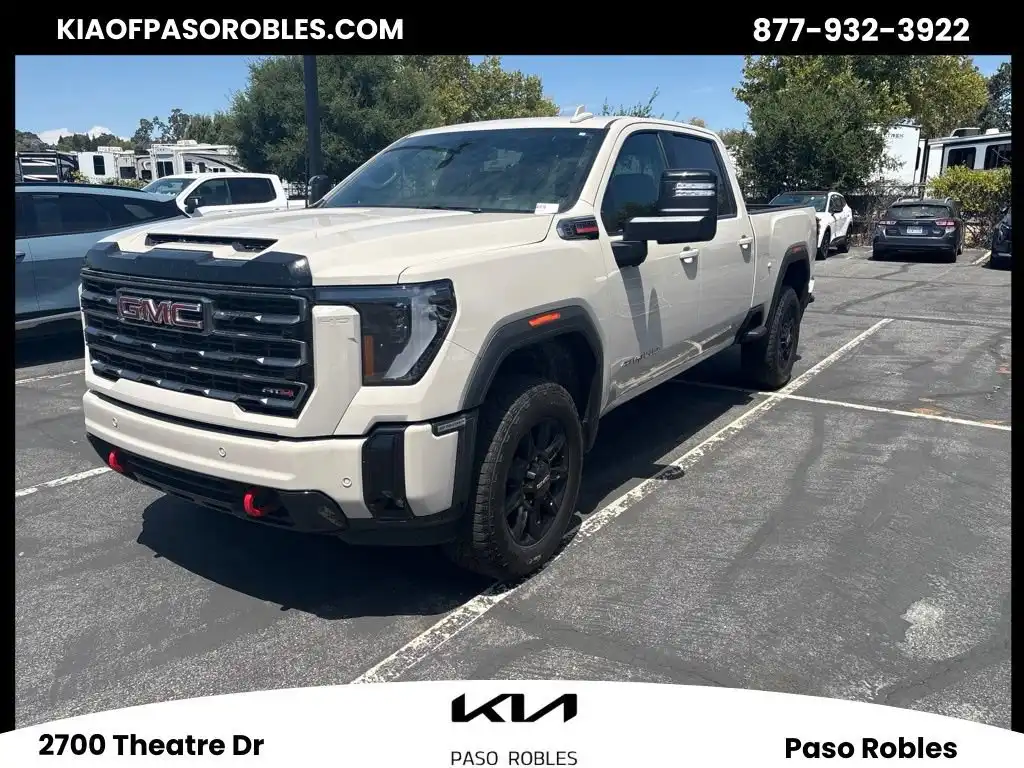 2026 GMC Sierra 4WD Crew Cab Standard Box AT4's photo