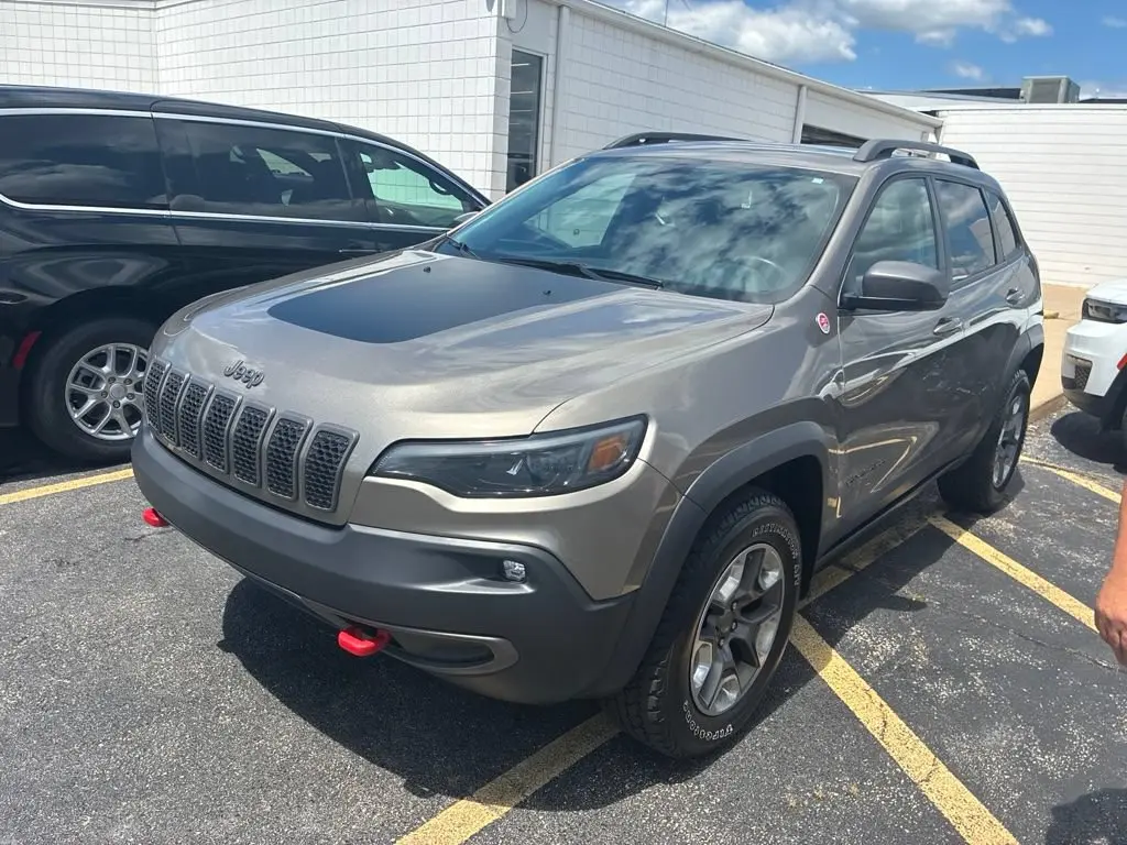 Vehicle Image 2