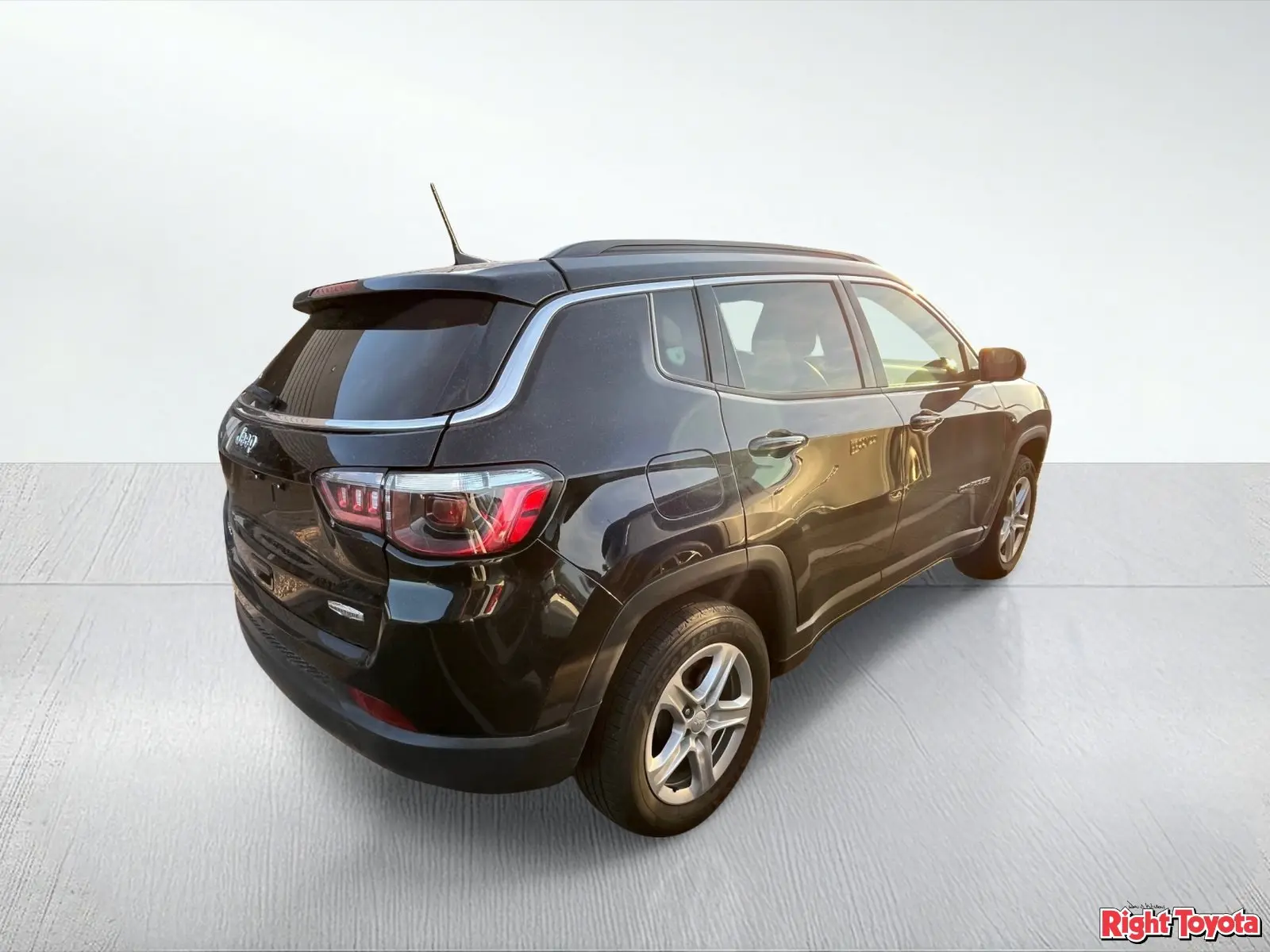 2024 Jeep Compass Latitude 4X4 photo 4