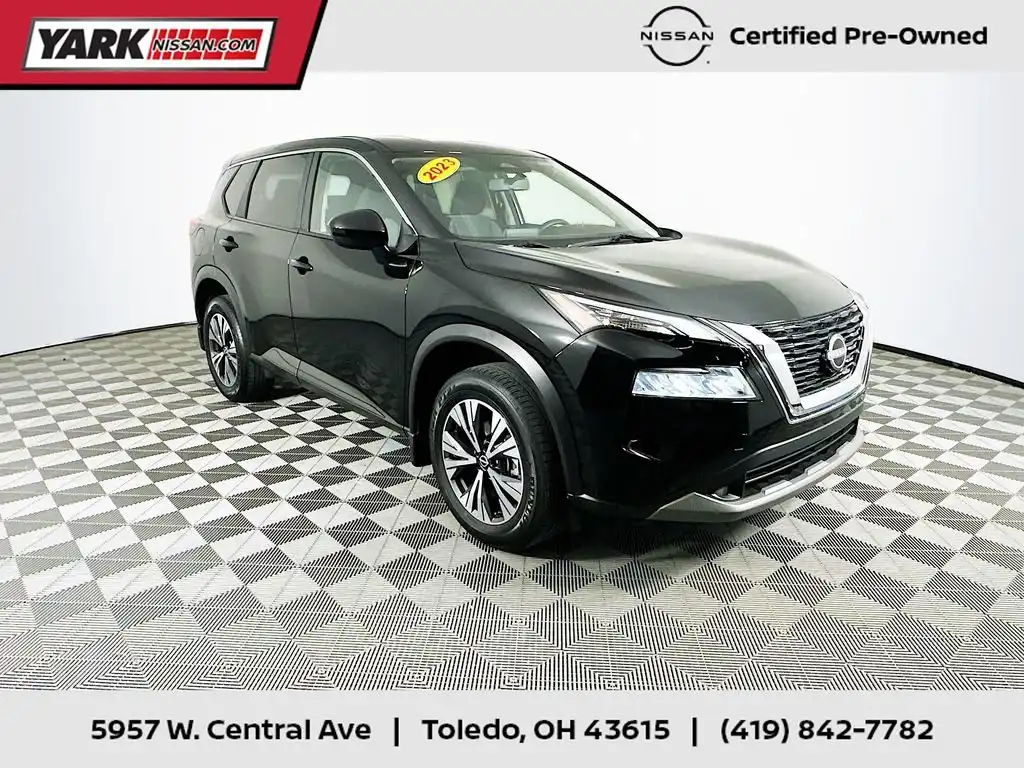 2023 Nissan Rogue SV AWD's photo