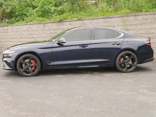 2026 Genesis G70 3.3T Sport Prestige AWD photo 3