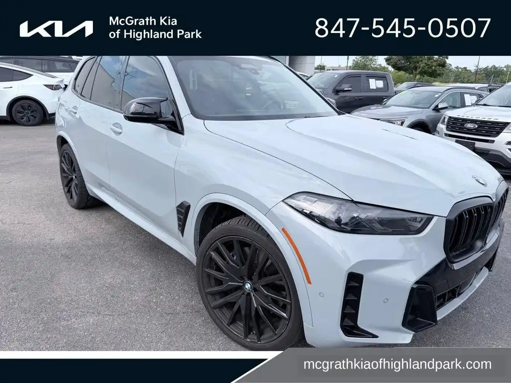 2025 BMW X5 M60i xDrive's photo