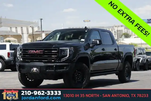 2023 GMC Sierra 4WD Crew Cab Short Box AT4X's photo