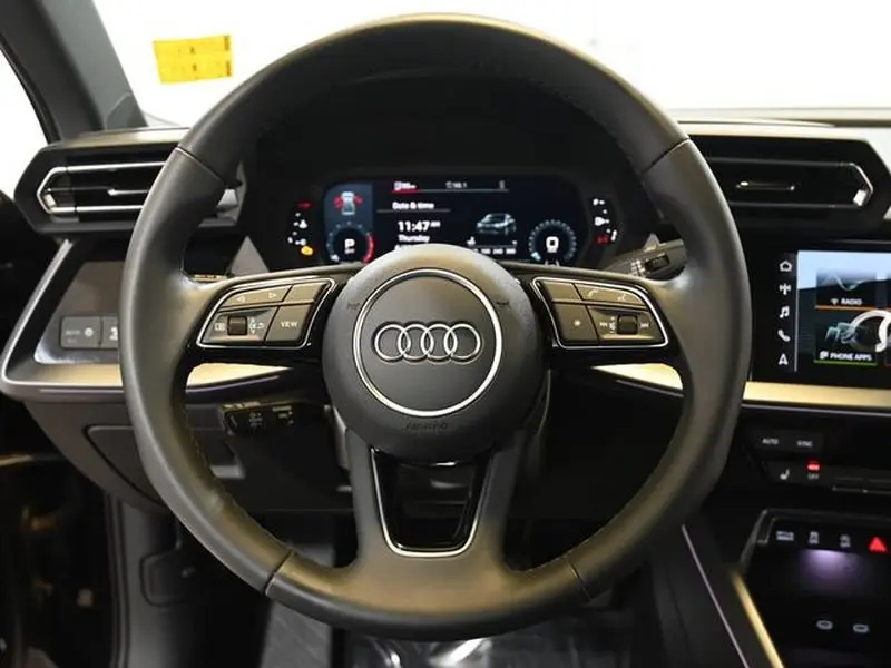 2025 Audi A3 40 TFSI Premium quattro S tronic photo 3