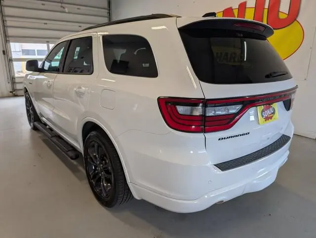 2024 Dodge Durango R/T Plus AWD photo 3