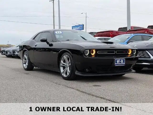 2022 Dodge Challenger R/T's photo