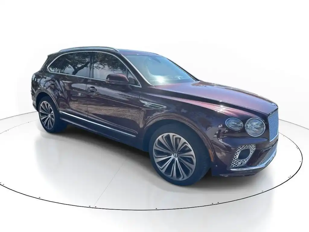 2022 Bentley Bentayga V8's photo