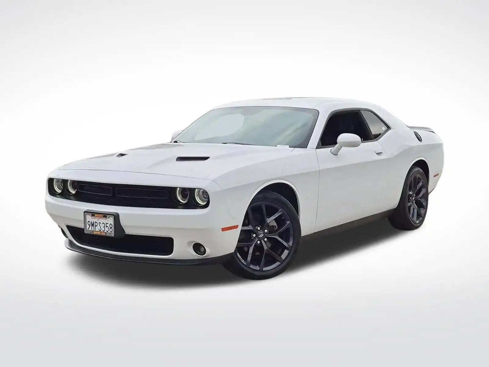 2023 Dodge Challenger SXT Auto's photo
