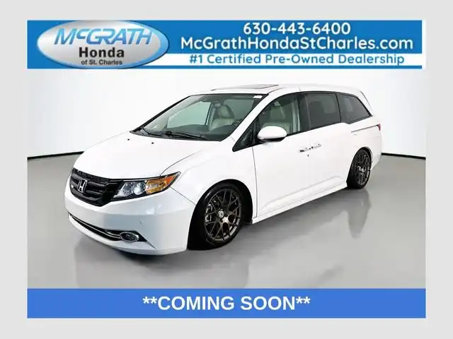 2014 Honda Odyssey Touring's photo