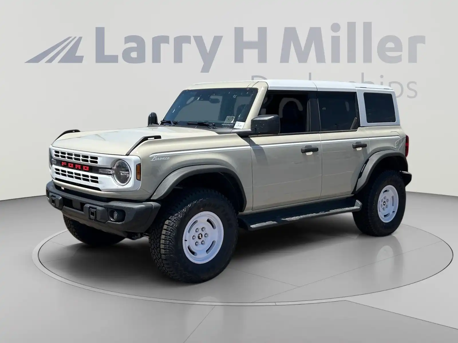 2026 Ford Bronco Heritage Edition 4WD's photo