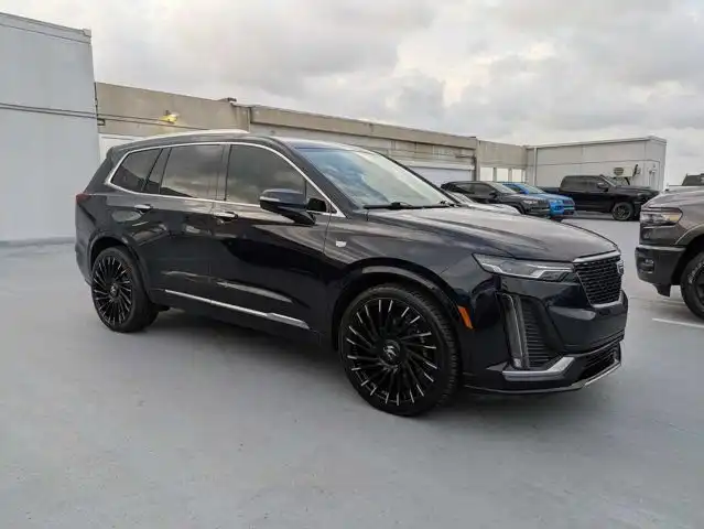 2021 Cadillac XT6 Premium Luxury Auto's photo