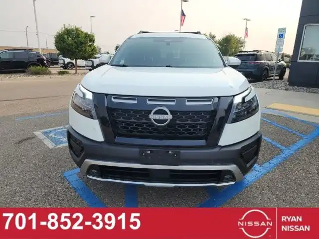 2025 Nissan Pathfinder Rock Creek 4WD's photo