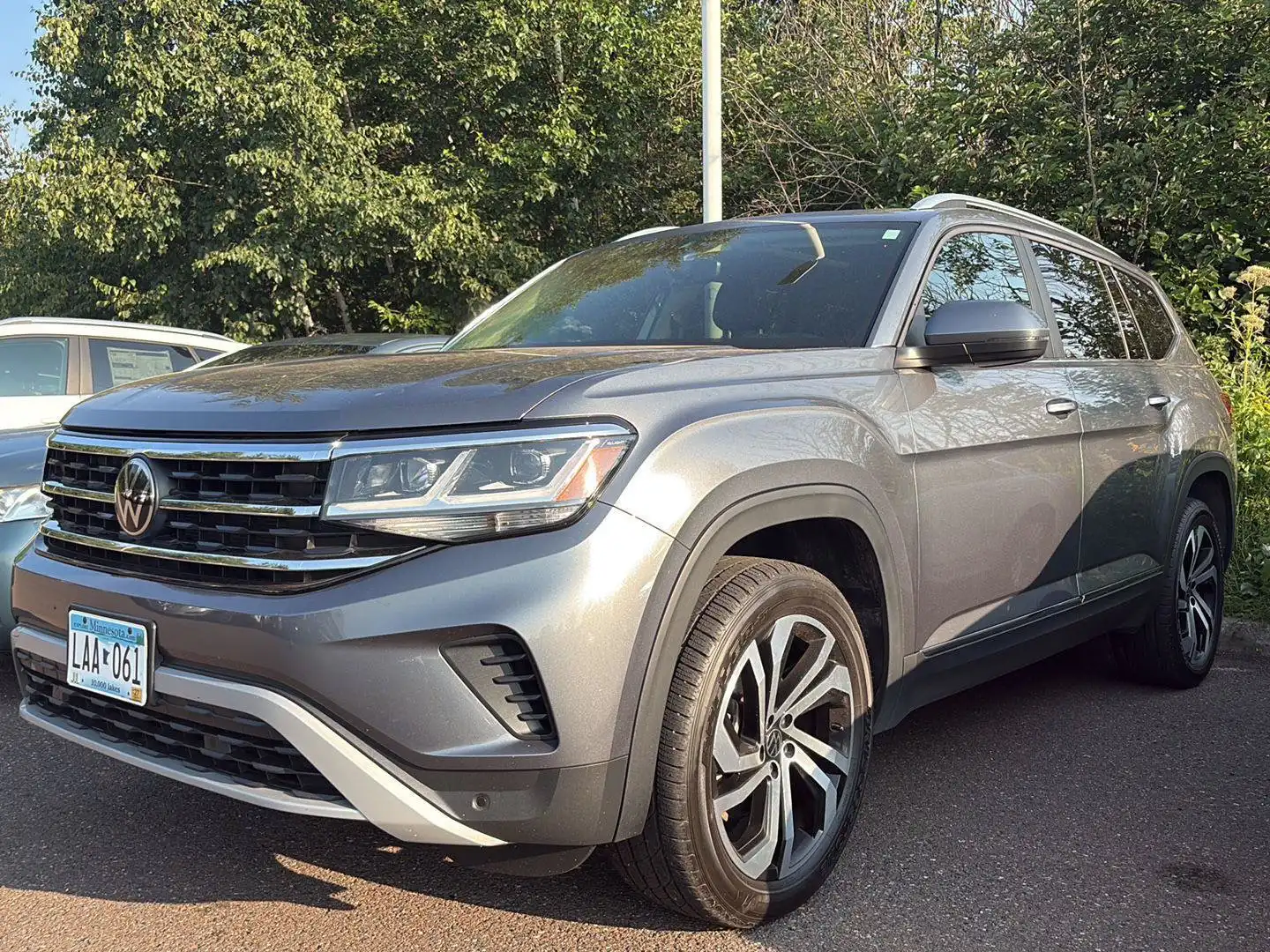 2023 Volkswagen Atlas 3.6L SEL 4MOTION's photo