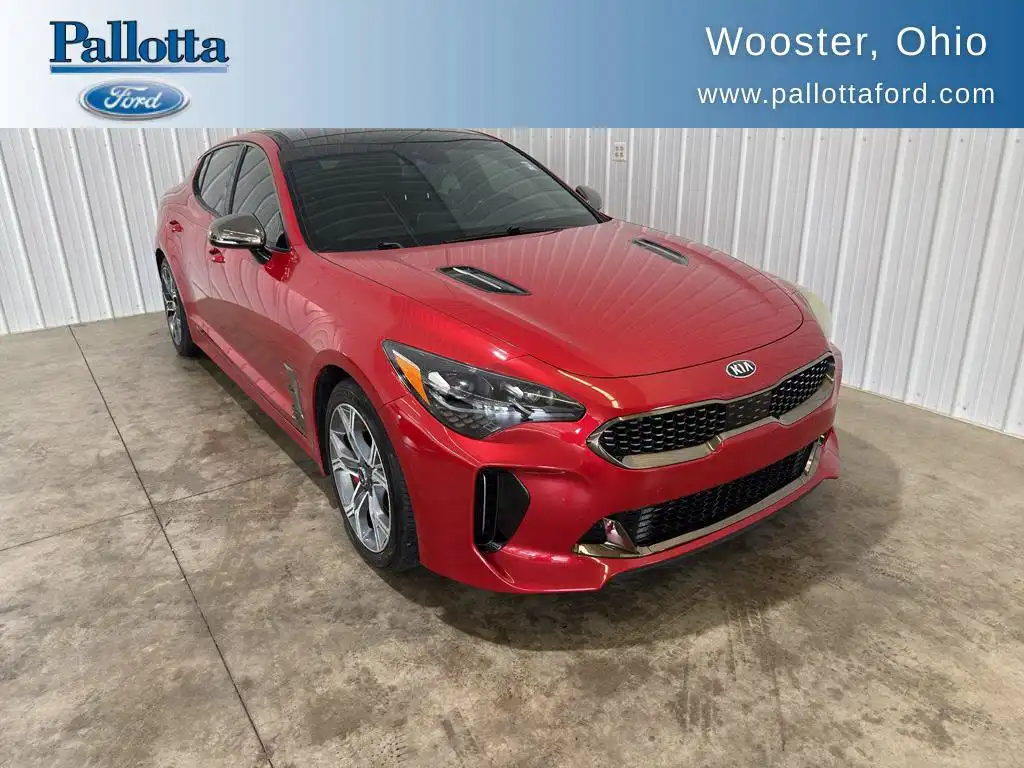 2018 Kia Stinger GT2 AWD's photo