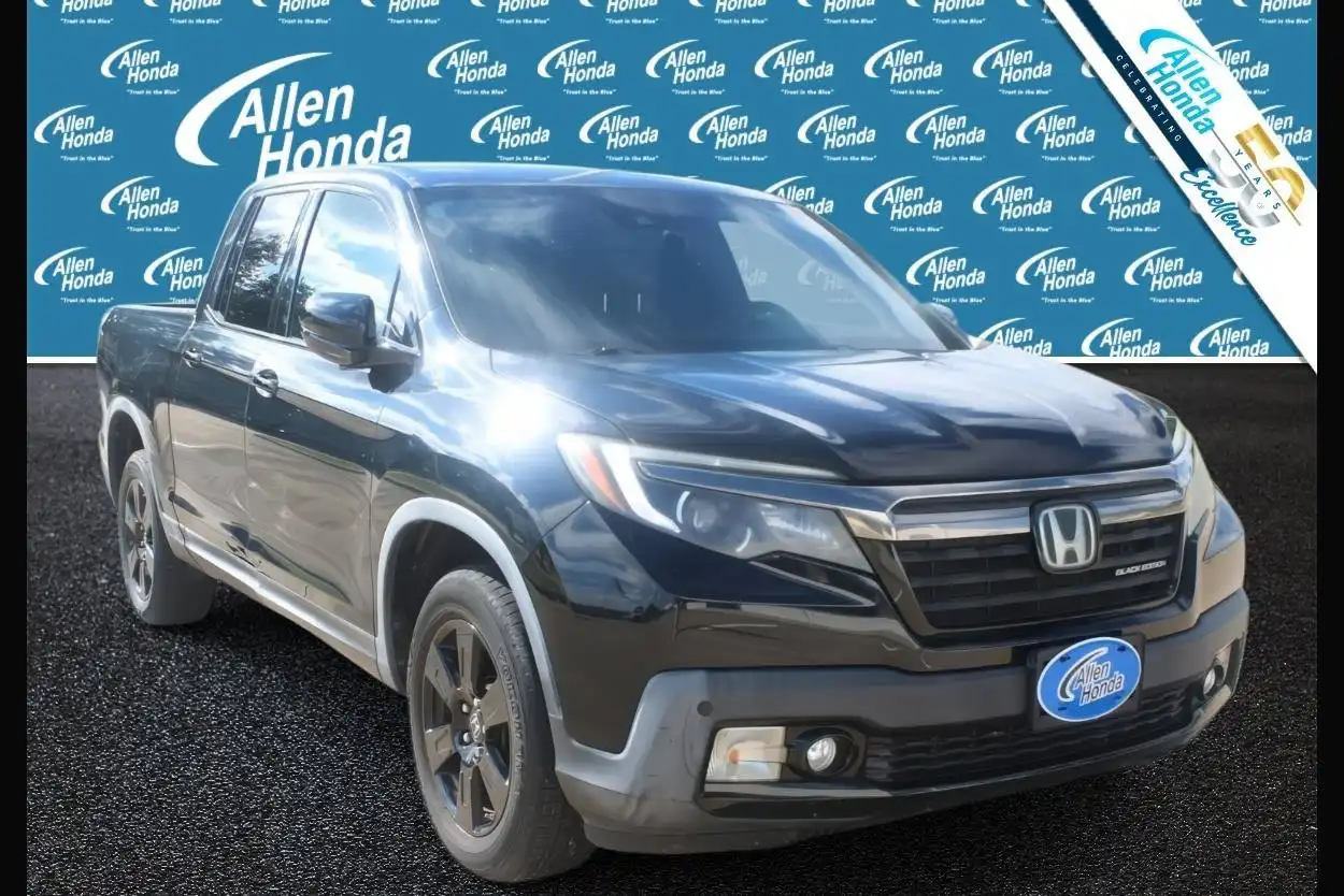 2019 Honda Ridgeline Black Edition's photo