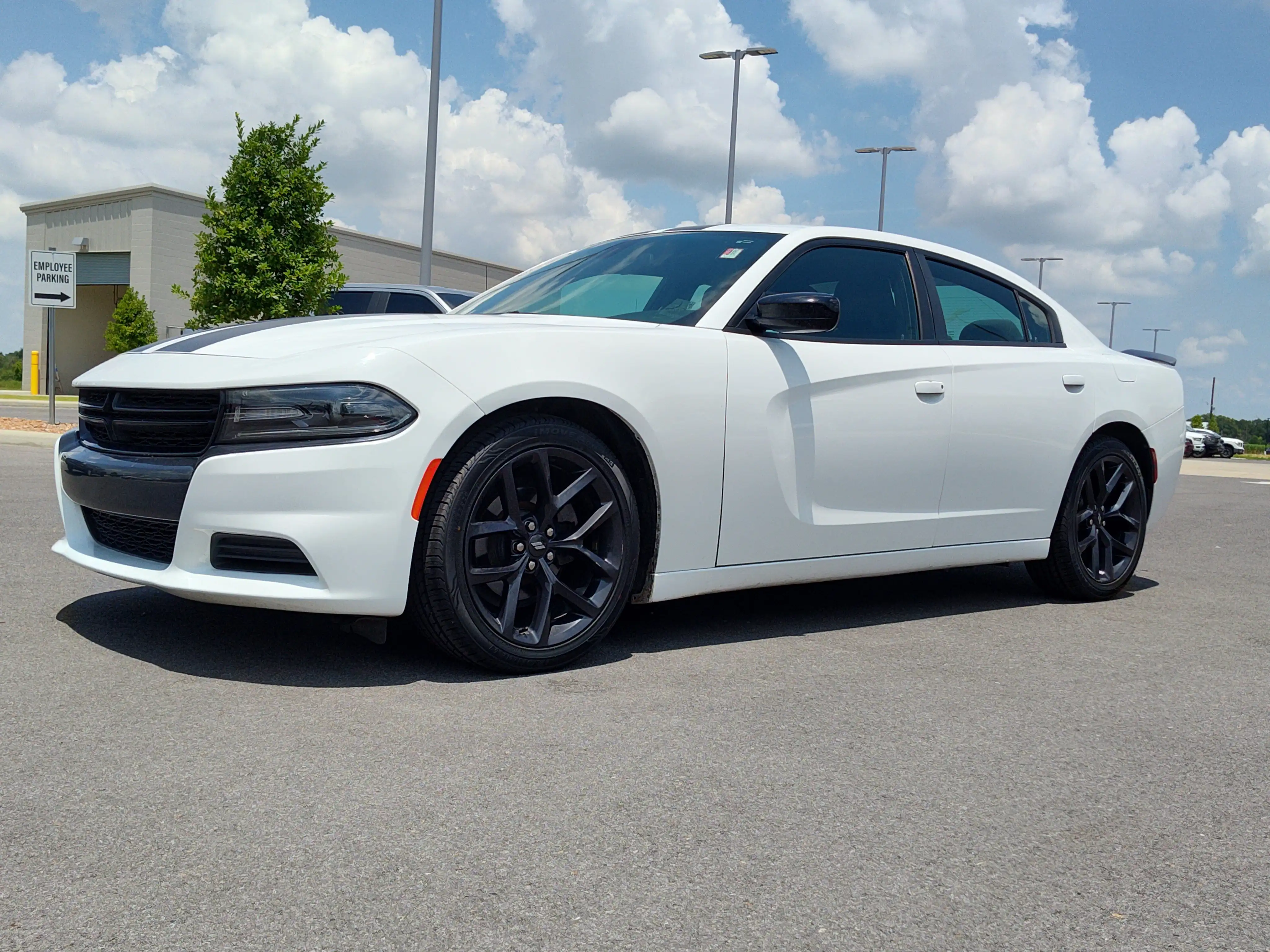2020 Dodge Charger SXT's photo