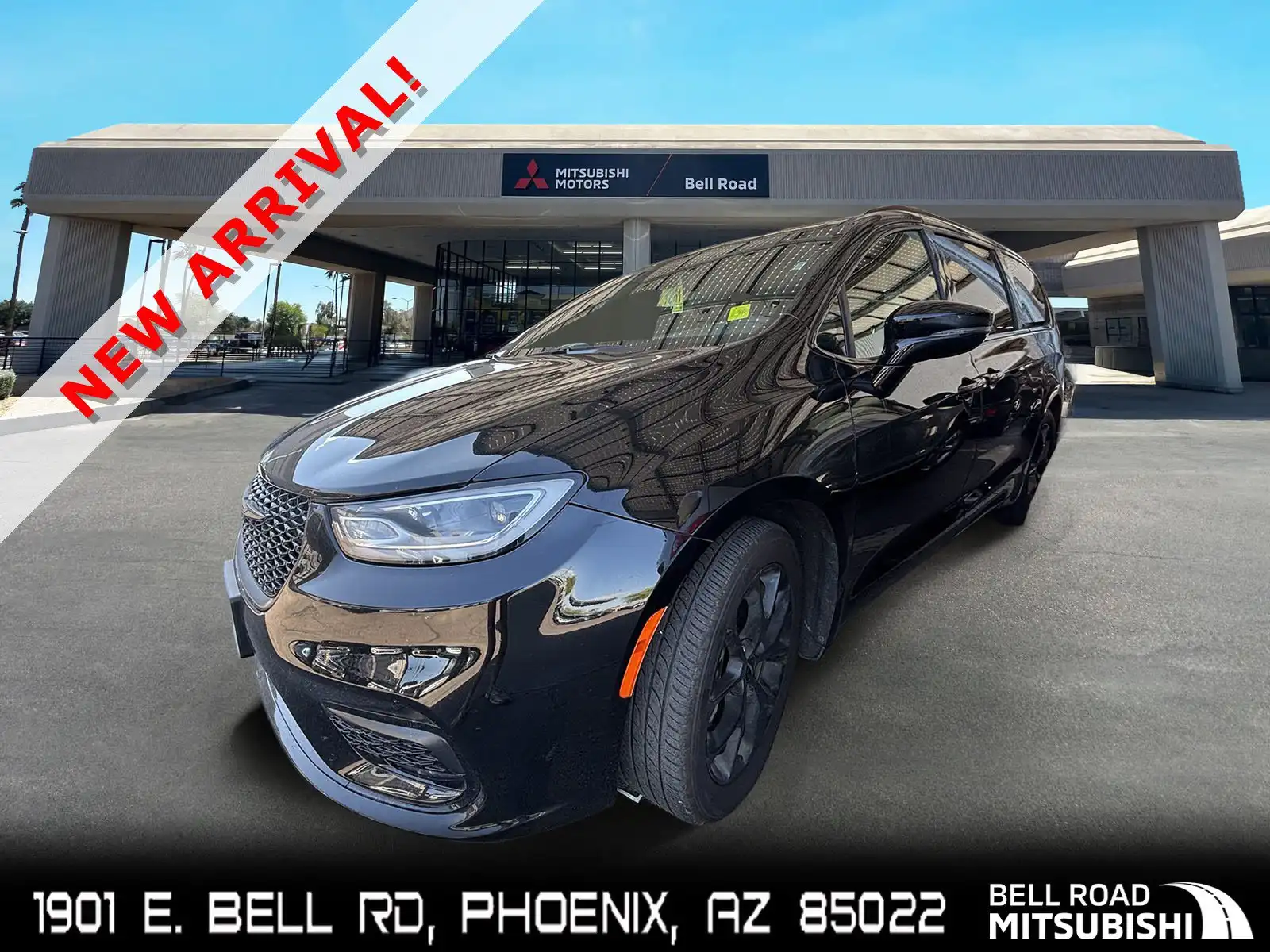 2025 Chrysler Pacifica Limited's photo