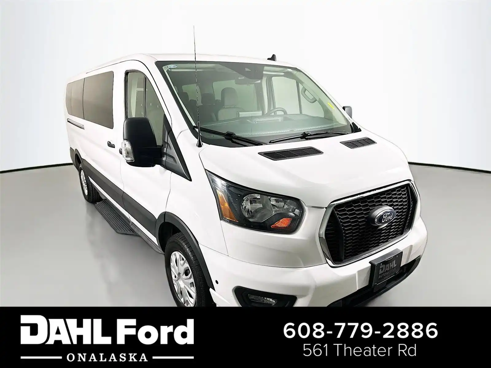 2025 Ford Transit 350 XLT Low Roof Sliding Pass. 148's photo