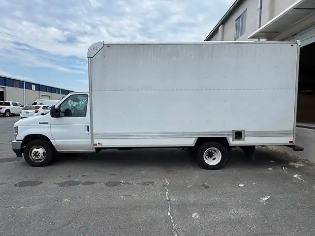 2024 Ford E-Series DRW E-350 Super Duty 176 in WB's photo