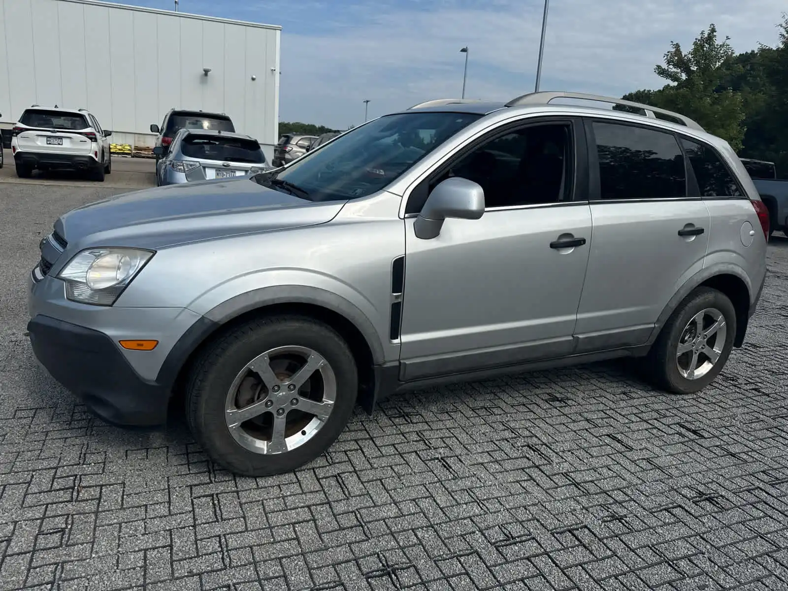 2012 Chevrolet Captiva Sport 2LS FWD's photo