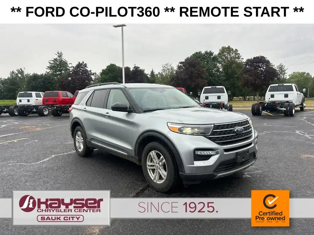 2022 Ford Explorer XLT 4WD's photo