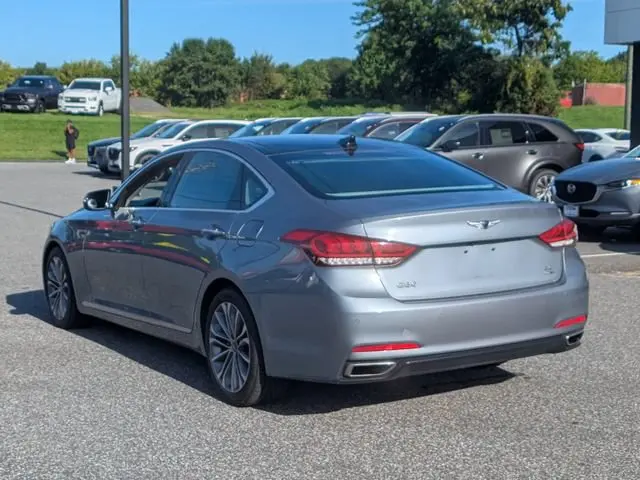 2017 Genesis G80 3.8 AWD photo 3