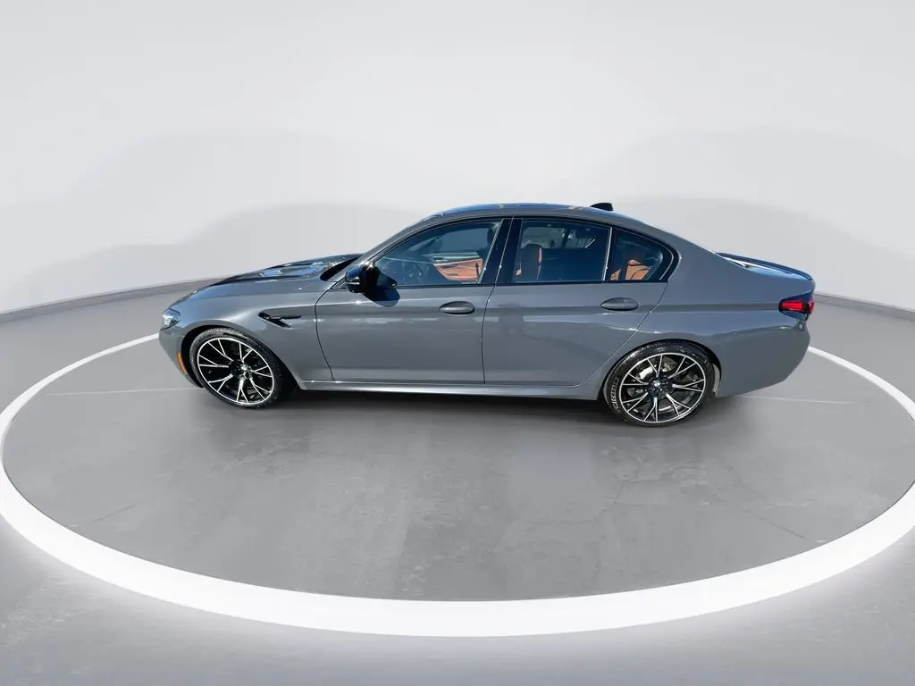 2021 BMW M5 Base photo 5