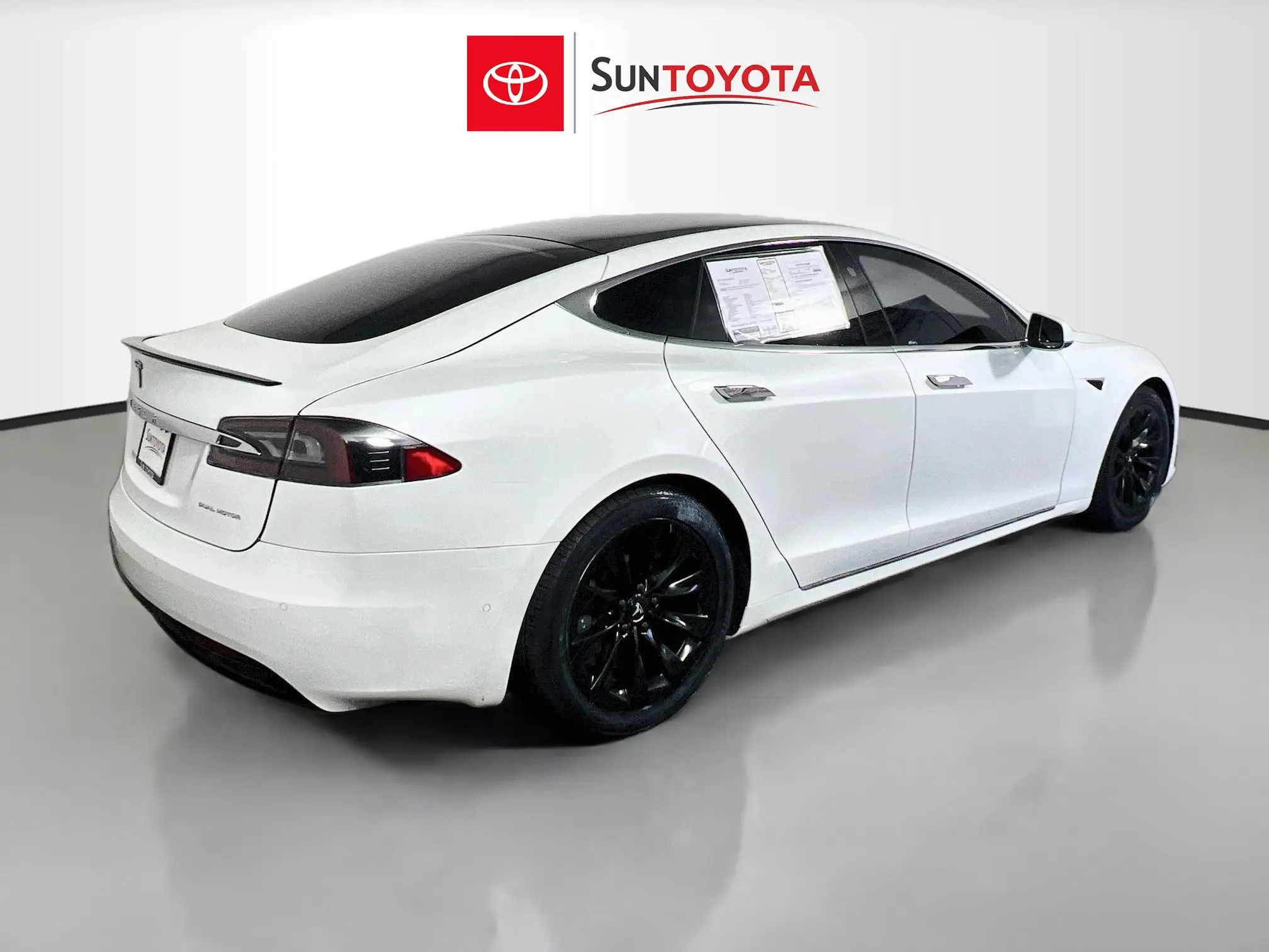 2019 Tesla Model S Long Range photo 3