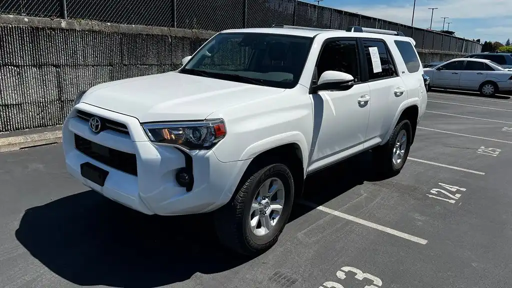 2024 Toyota 4Runner SR5 Premium 4WD V6's photo