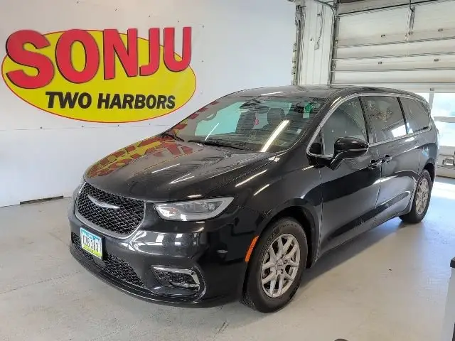 2025 Chrysler Pacifica Select photo 1