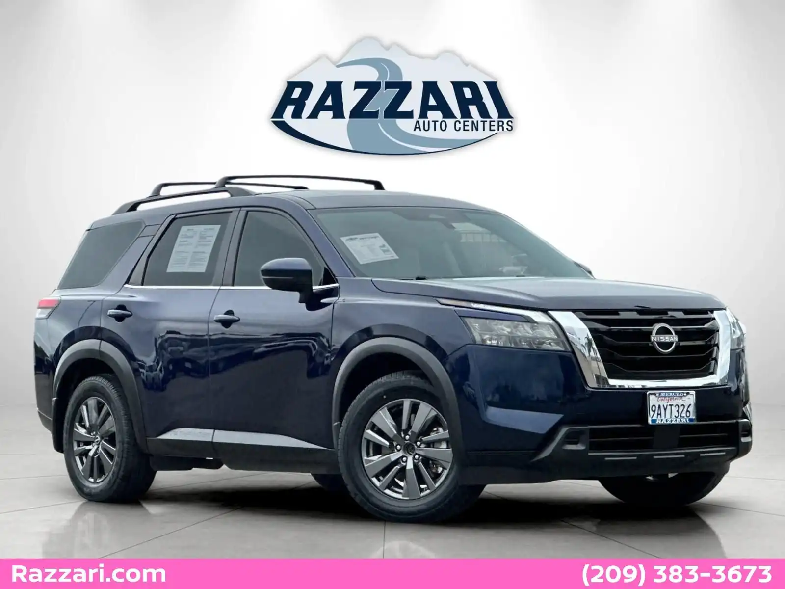 2022 Nissan Pathfinder SV 2WD's photo