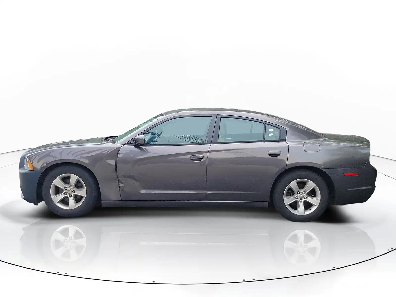 2014 Dodge Charger SE's photo